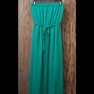 Forever 21 emerald maxi dress