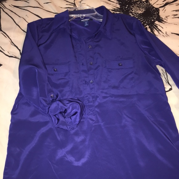 Polyester blend top