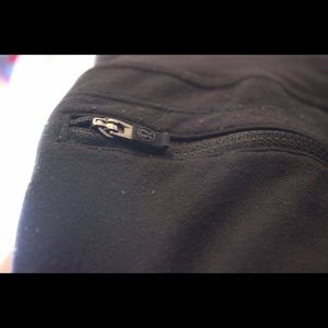 Lululemon yoga pants Medium