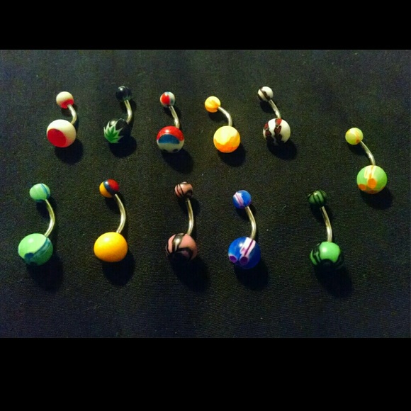 11 Belly Rings - Picture 2 of 2