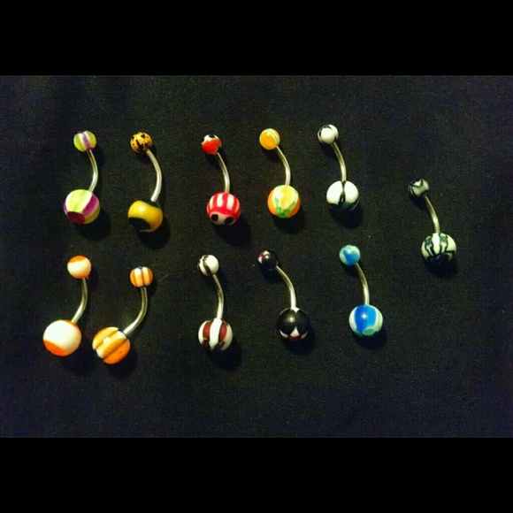 11 Belly Rings - Picture 2 of 2