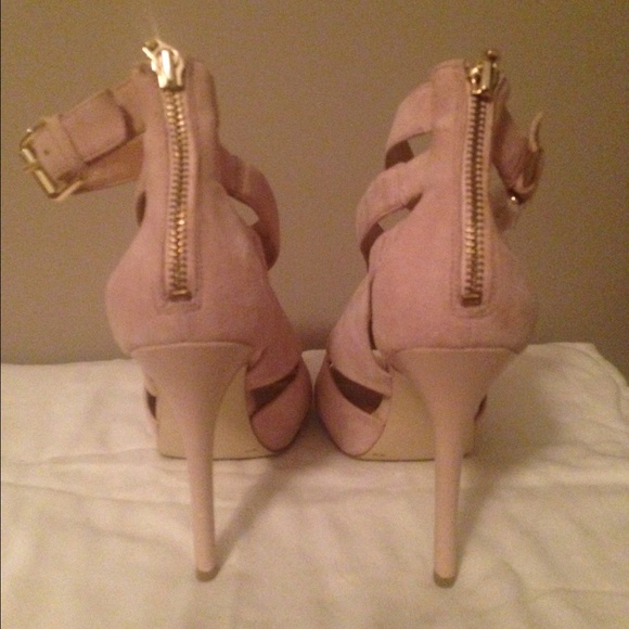 Shoes - Picture 3 of 3