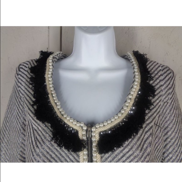 ARYN K FITTED TWEED JACKET WITH BEADED PEARL TRIM - Picture 3 of 4
