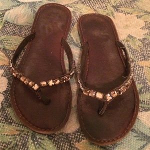 Abercrombie rose gold rhinestone & leather sandals