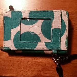 Thirty-one Wristlet