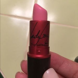 MAC VIVA GLAM LIPSTICK