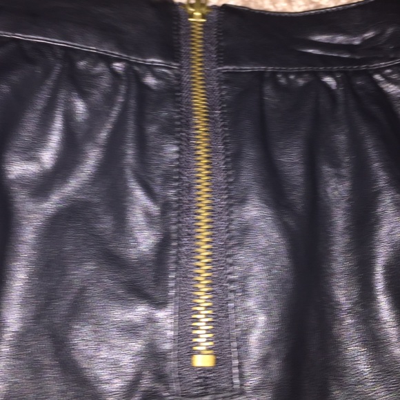skater skirt - Picture 3 of 4