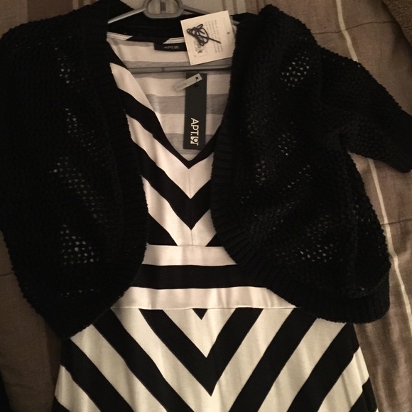 Maxi dress - black and white stripes