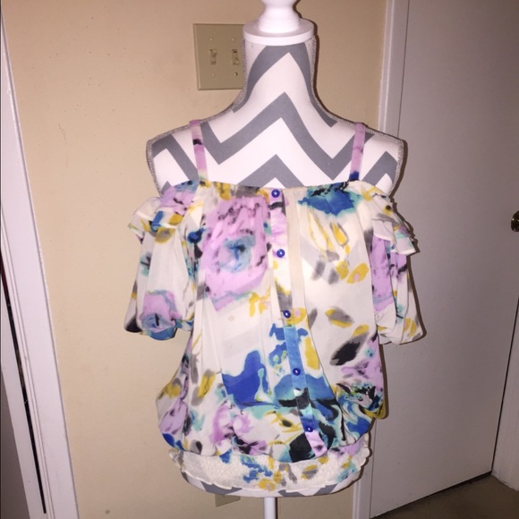 🎀Cute multicolored top🎀