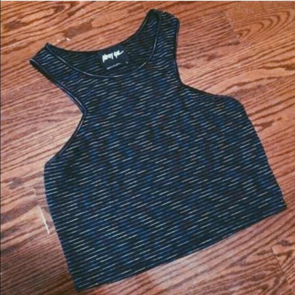 cutout crop top