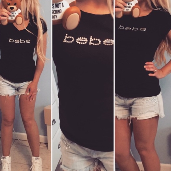 Beautiful Bundle 😘❤️ 4 tops &