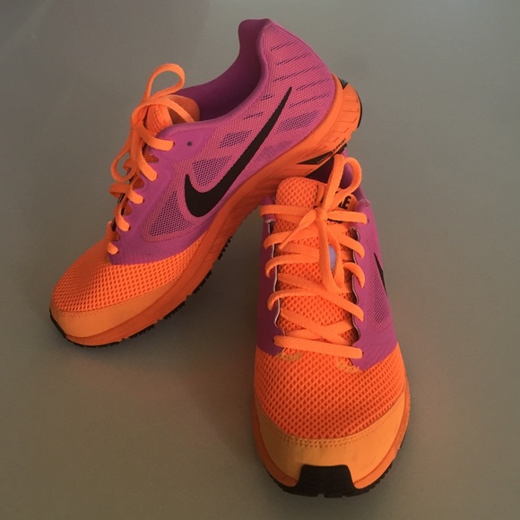 Nike Shoes - BRAND NEW Nike Zoom Fly Women's size 9.5