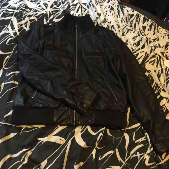 Motorcycle jacket