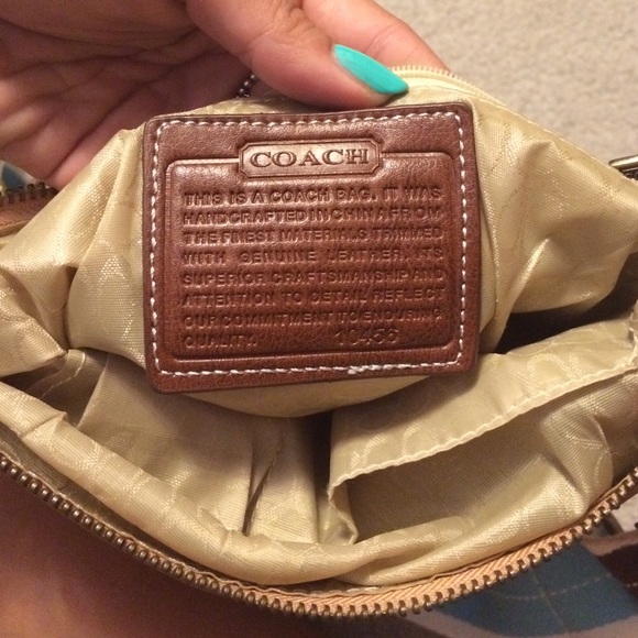 Coach Summer Side Bag - Picture 3 of 3