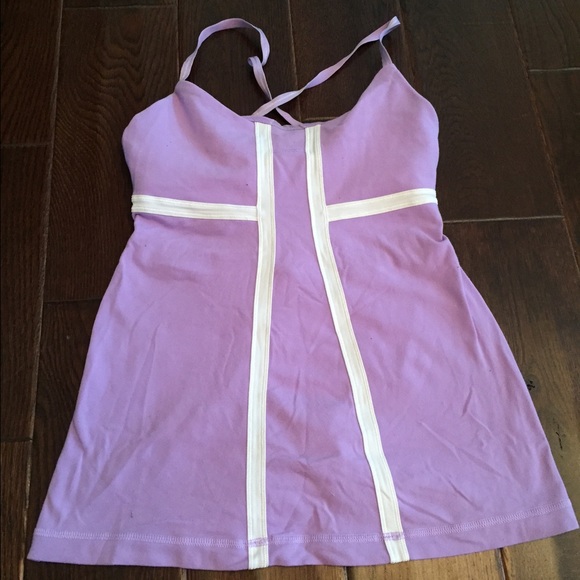 Lululemon lavender top