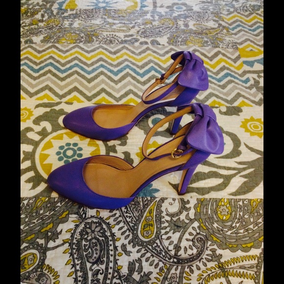 J. Crew purple leather heels with bow NWOT