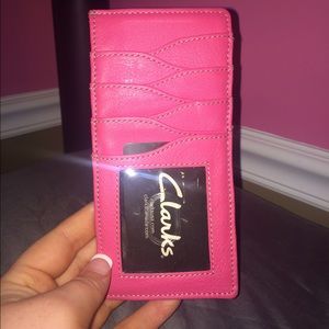 Clarks wallet