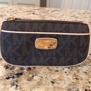 Michael Kors cosmetic case
