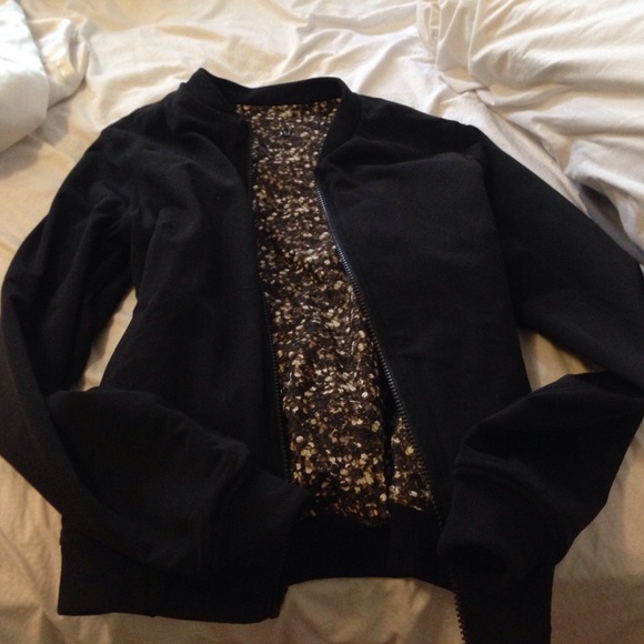 Lululemon reversible jacket