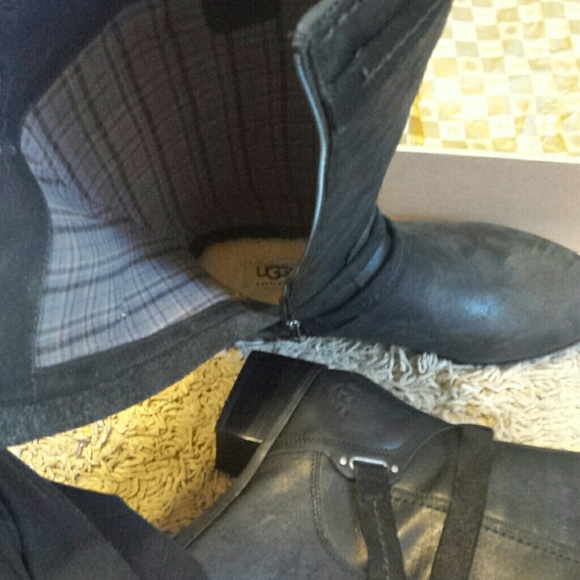 Ugg darcie black riding knee tall boots 11 $295 - Picture 4 of 4