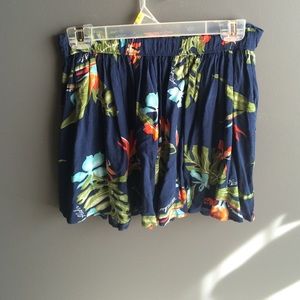 🆕🆕🆕Hollister skirt