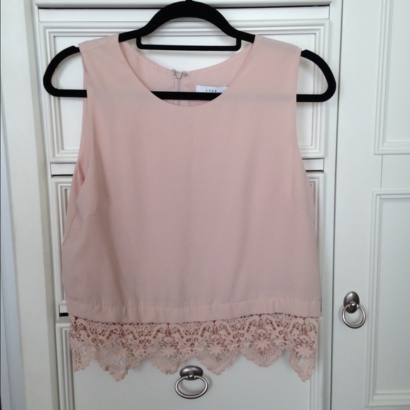 Light pink crop top - Lush, Medium - runs small