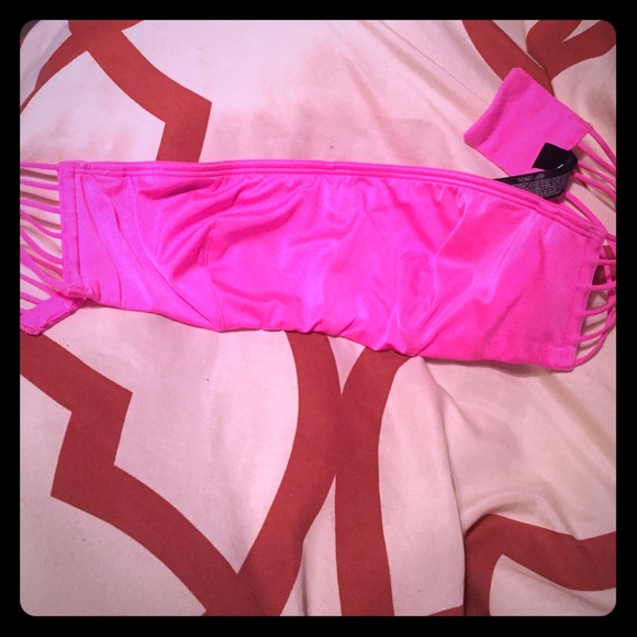 32c strappy back with underwire bandeau