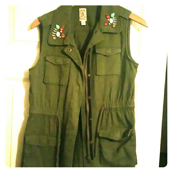 Green vest