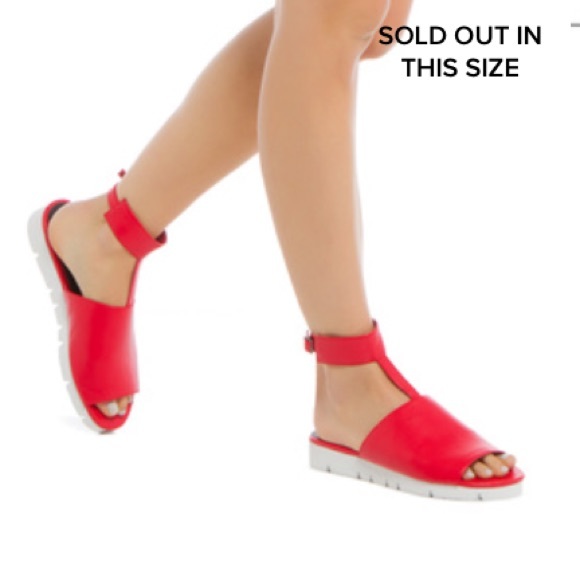 Red Flatform Sandals😍❤️