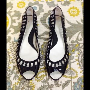 Enzo Angiolini black flats