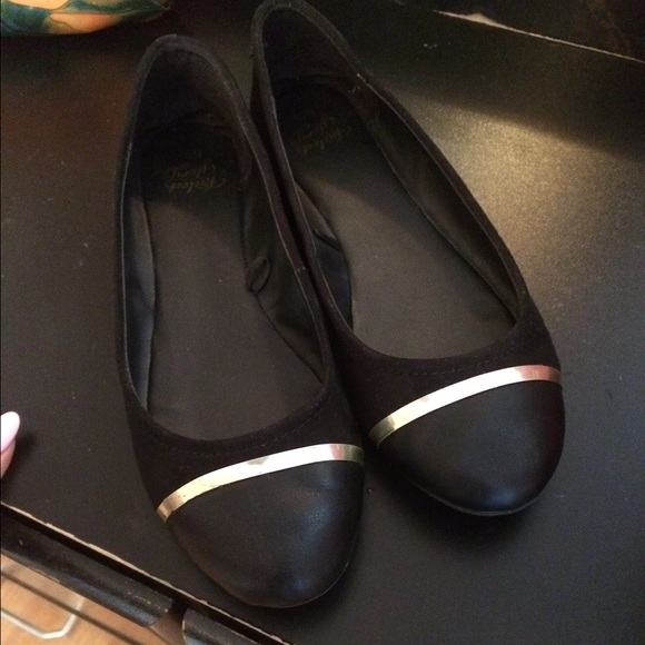 Black flats