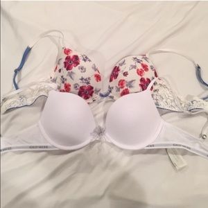 2 Gilly Hicks Bras