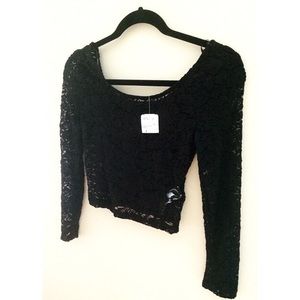 *New With Tag* Forever21 Lace Crop Top