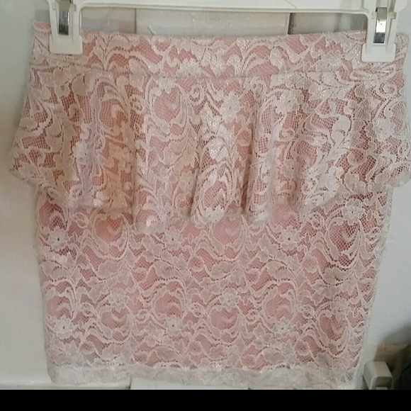 Lace Pencil Skirt