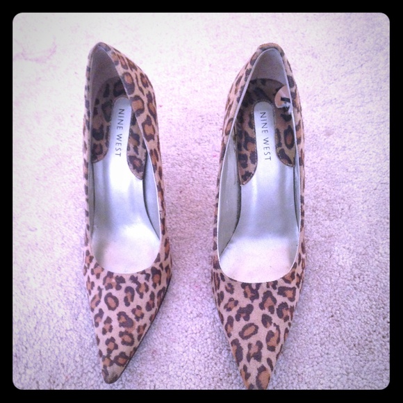 Nine West leopard pattern stilettos!