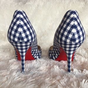 Christian louboutin heals
