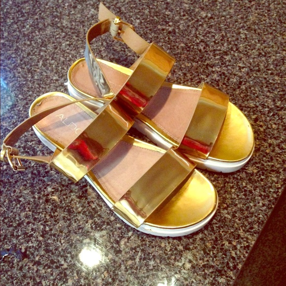 Flatform Sandals