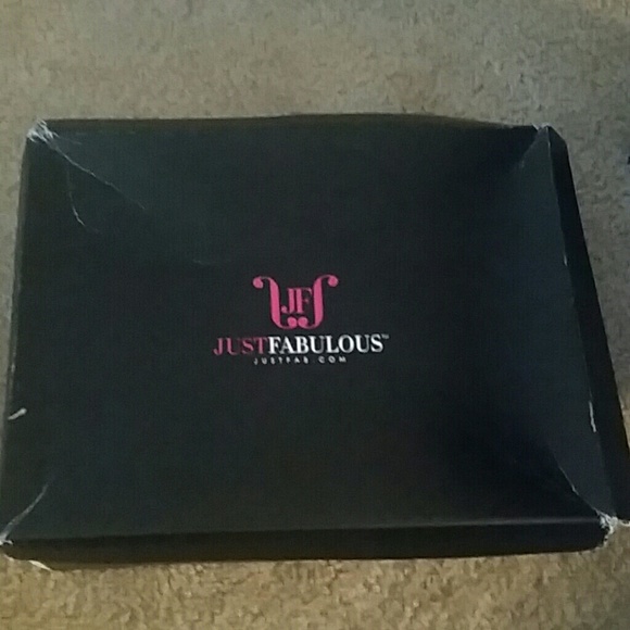 Heels - Picture 3 of 3