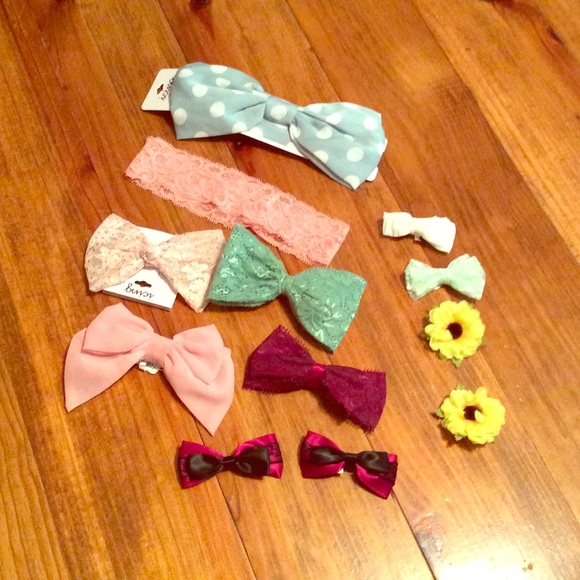 Claire's Accessories New Hair Bows 2 Head Bands Poshmark