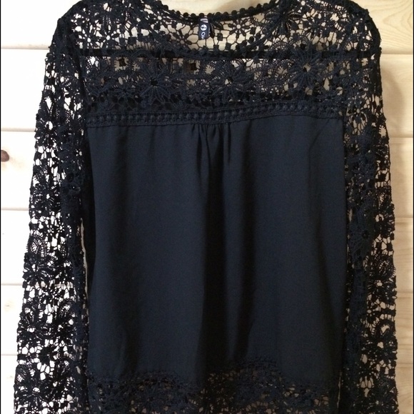 BLACK CASUAL LACE BLOUSE