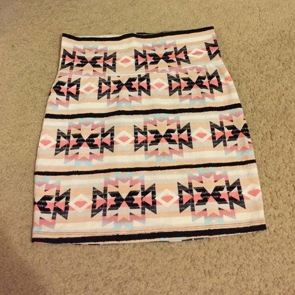 Aztec printed body con skirt