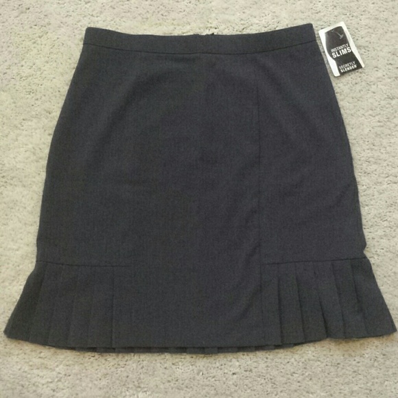Pleated Skirt
