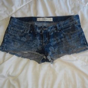 Abercrombie & Fitch shorts