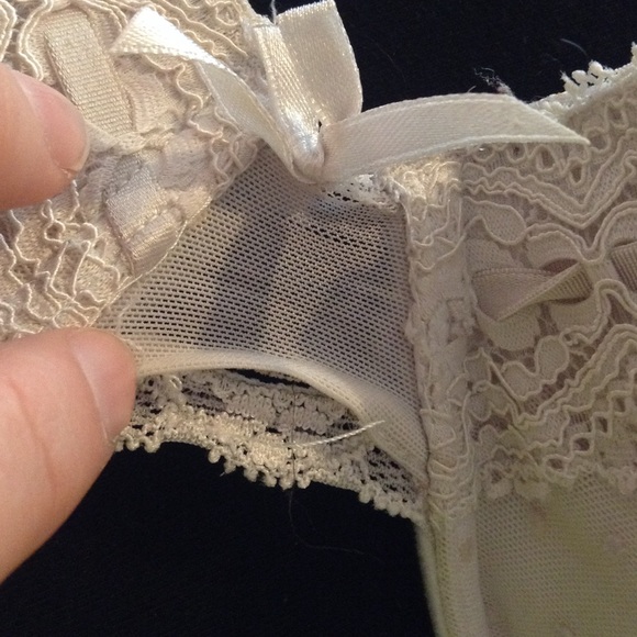 candie's push up bra - Picture 3 of 3