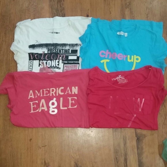American eagle Graphic tee shirts