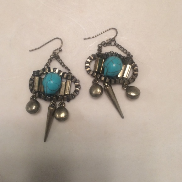 Earrings - Picture 2 of 2