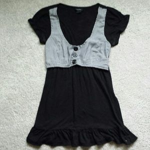 Black vested tunic top