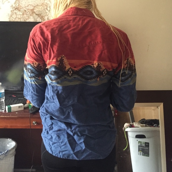 Button up jacket - Picture 2 of 3