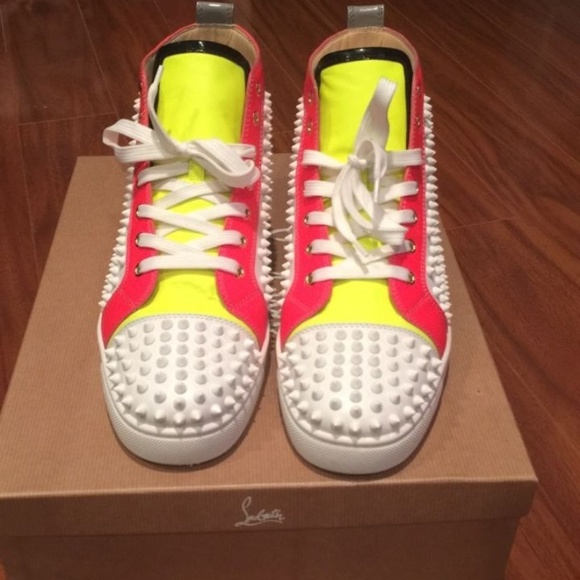 ‼️AUTH. ‼️Christian Louboutin  studded sneakers