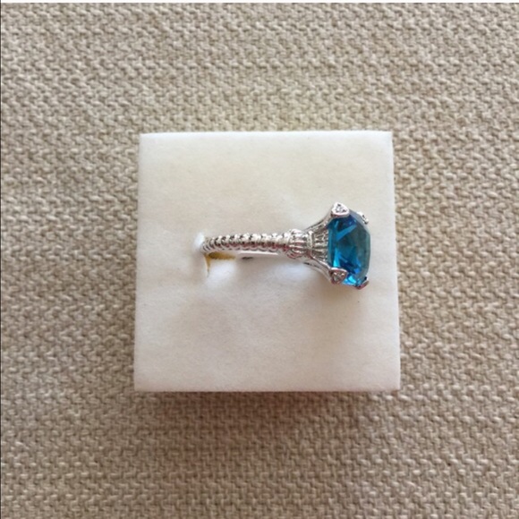 ๐ 8.8ct Large Topaz CZ Engagement Ring - Picture 2 of 3
